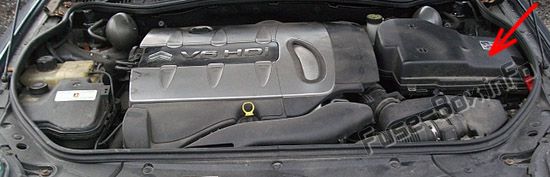 Citroën C6 Sicherungskasten im Motorraum Sicherungsdiagramm