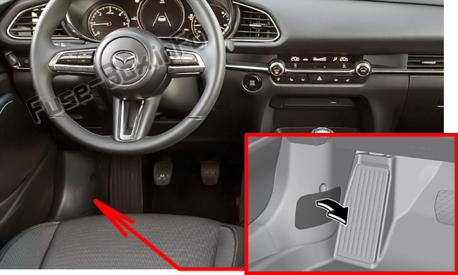 Mazda CX-30 DM Sicherungskasten im Innenraum Sicherungsdiagramm